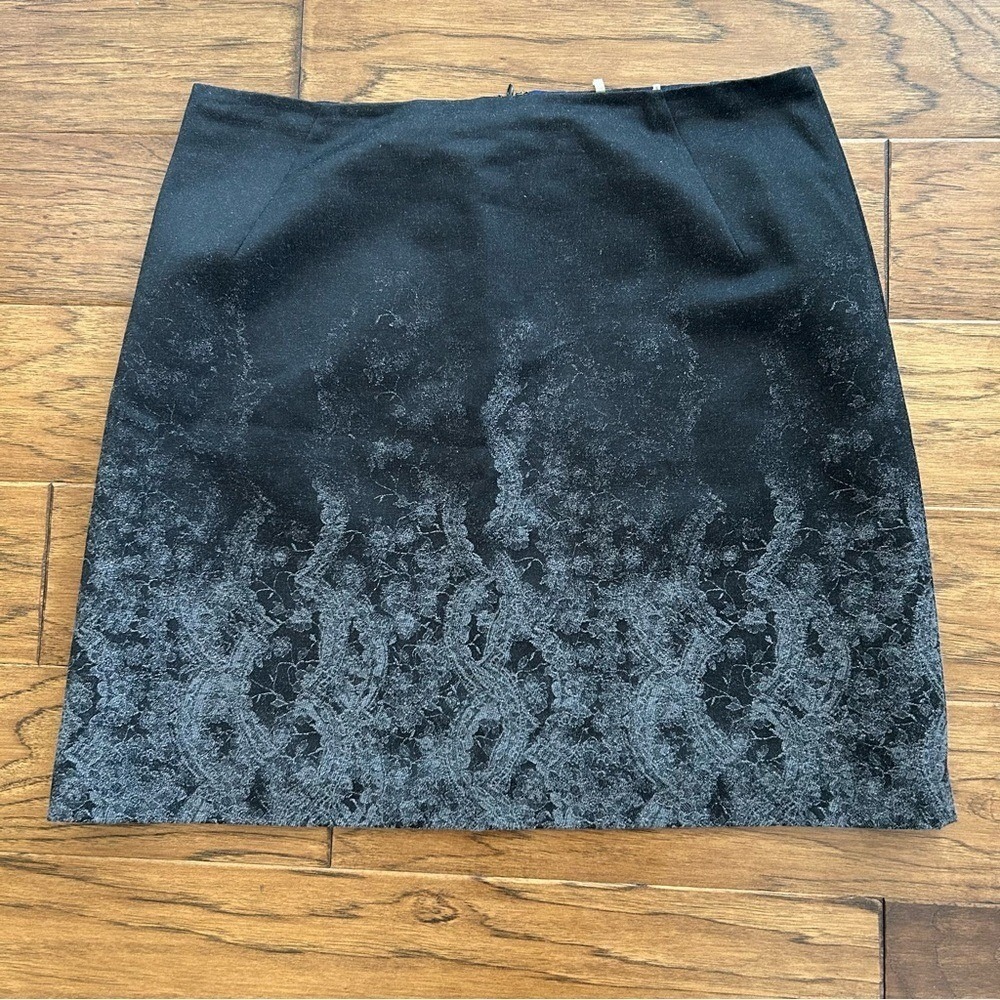 Elie Tahari Women's Skirt Gray White Lace Print‎ Short Preppy Old Money 12